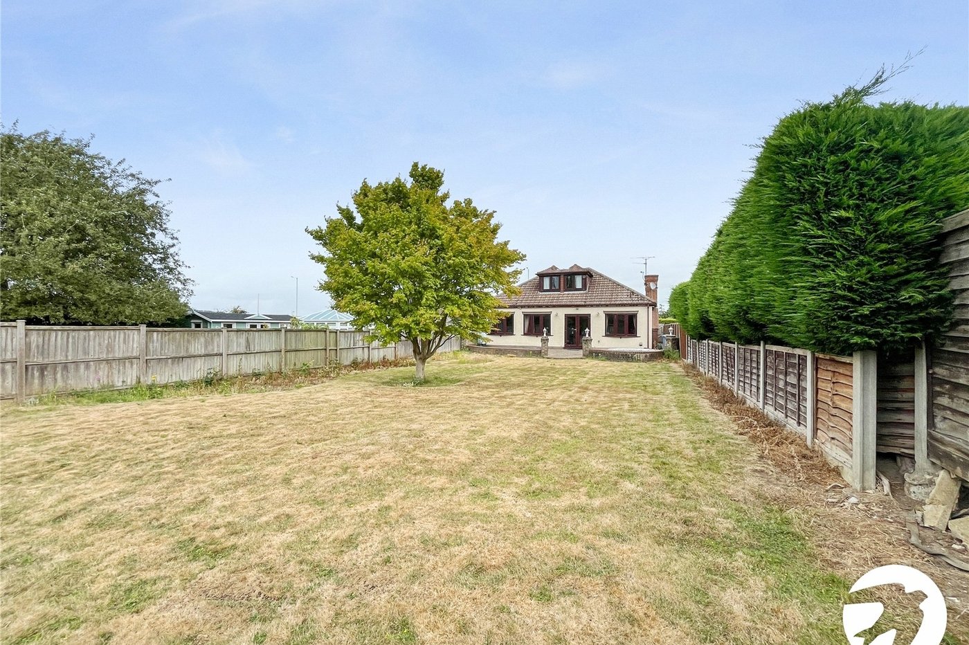 4 bedroom bungalow for sale in Newington | Robinson Michael & Jackson