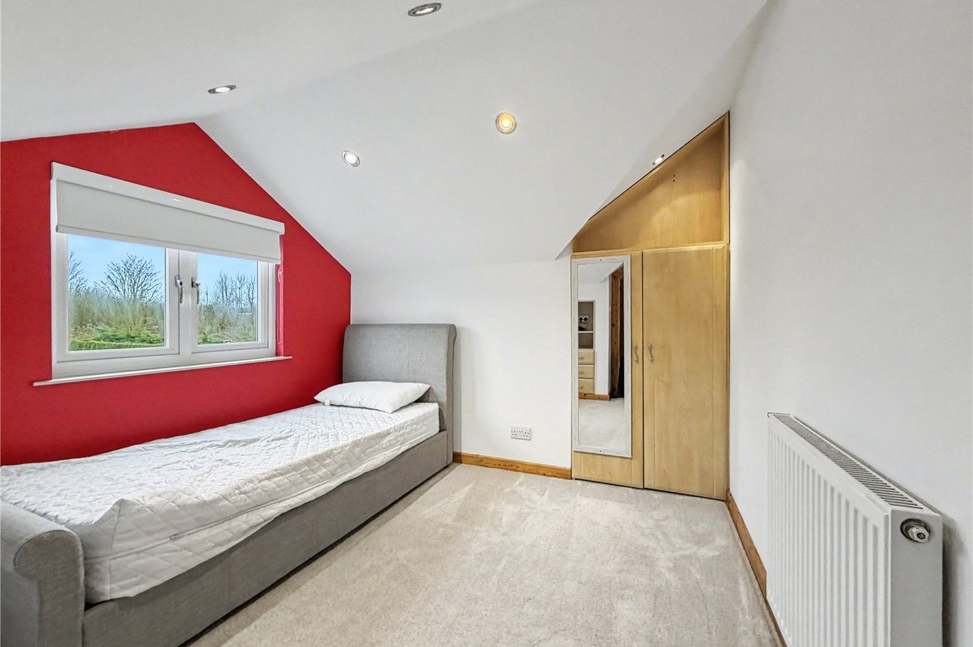 4 bedroom bungalow for sale in Newington | Robinson Michael & Jackson