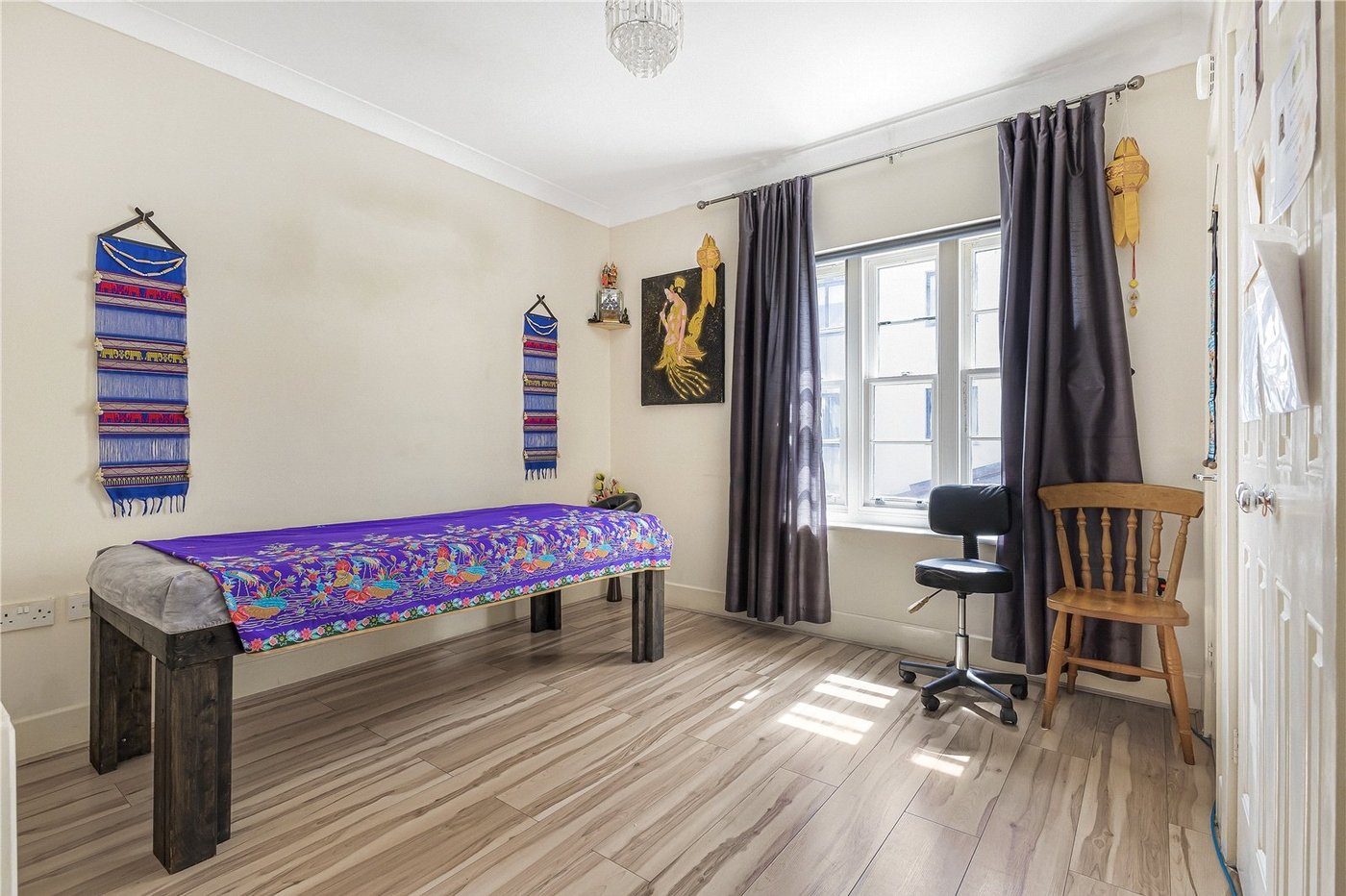 2 bedroom property for sale in Northfleet | Robinson Michael & Jackson