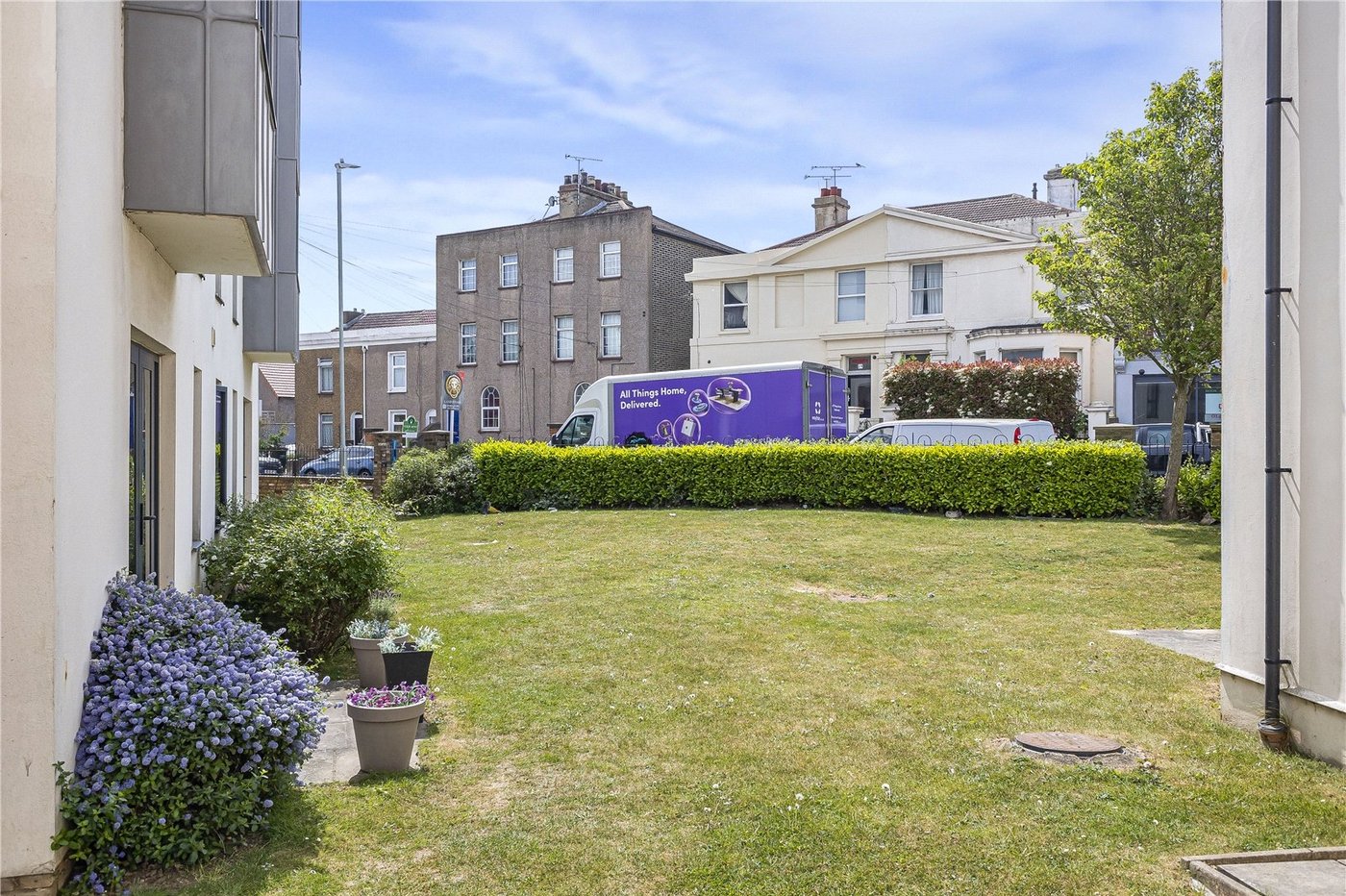 2 bedroom property for sale in Northfleet | Robinson Michael & Jackson