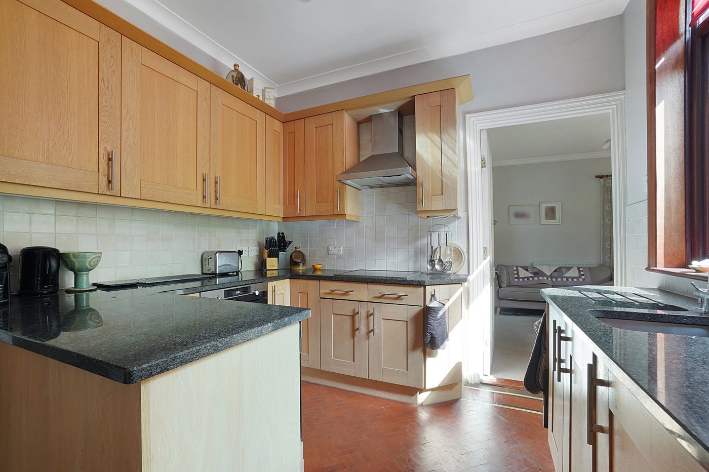 4 bedroom house for sale in Rainham | Robinson Michael & Jackson