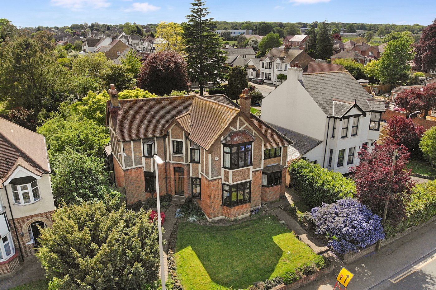 4 bedroom house for sale in Rainham | Robinson Michael & Jackson