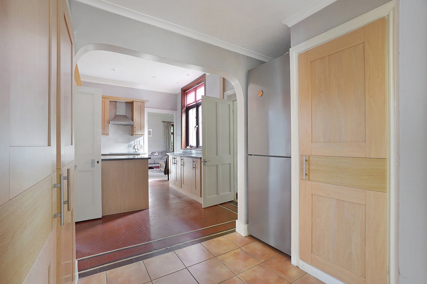 4 bedroom house for sale in Rainham | Robinson Michael & Jackson