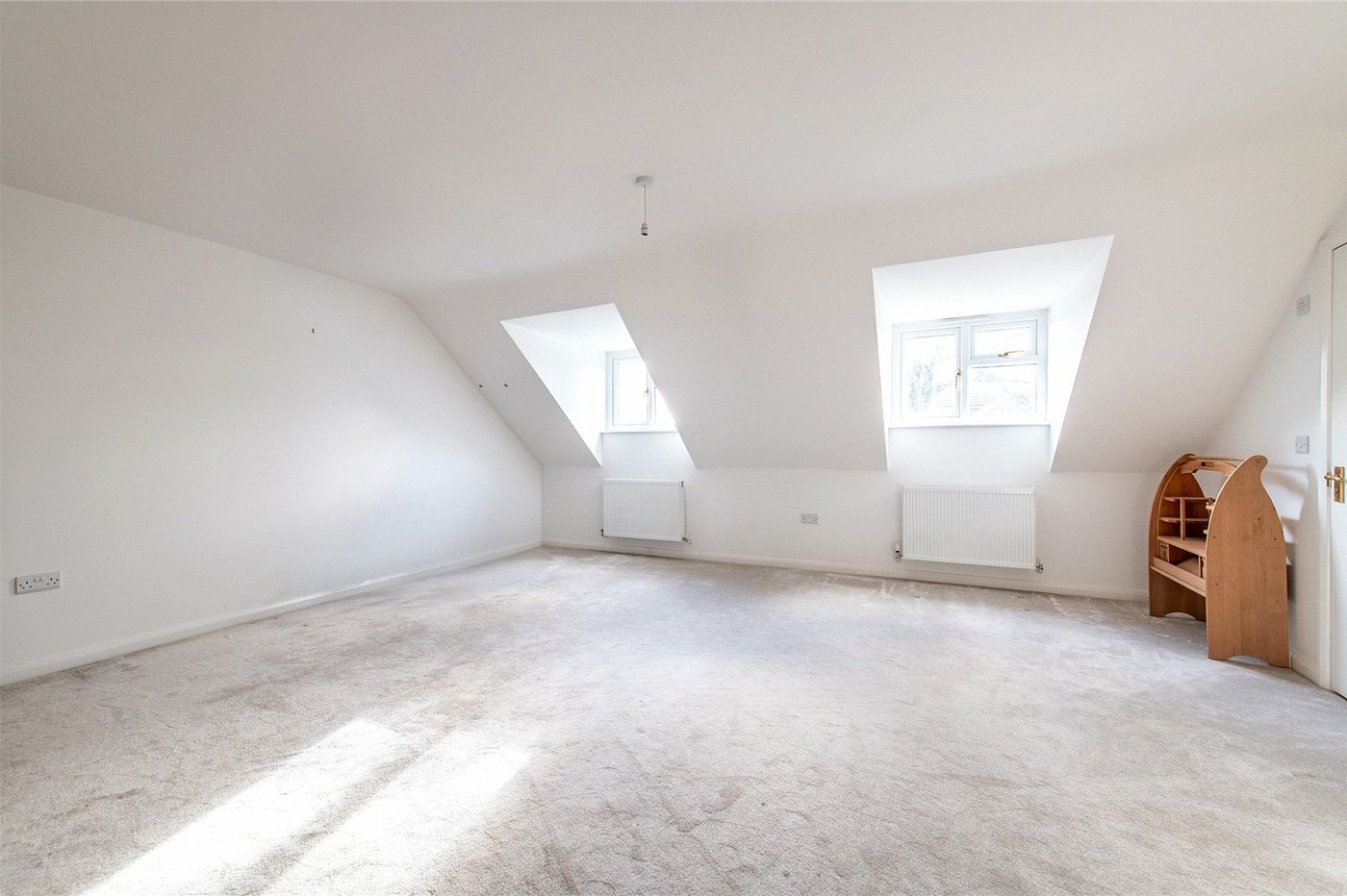 4 bedroom house for sale in Rainham | Robinson Michael & Jackson