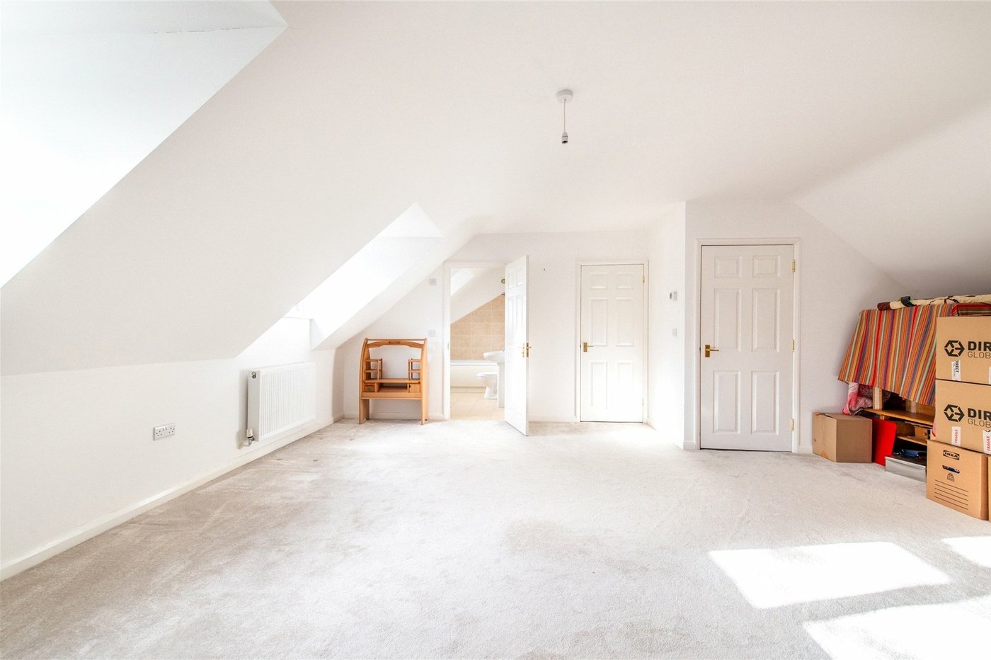 4 bedroom house for sale in Rainham | Robinson Michael & Jackson