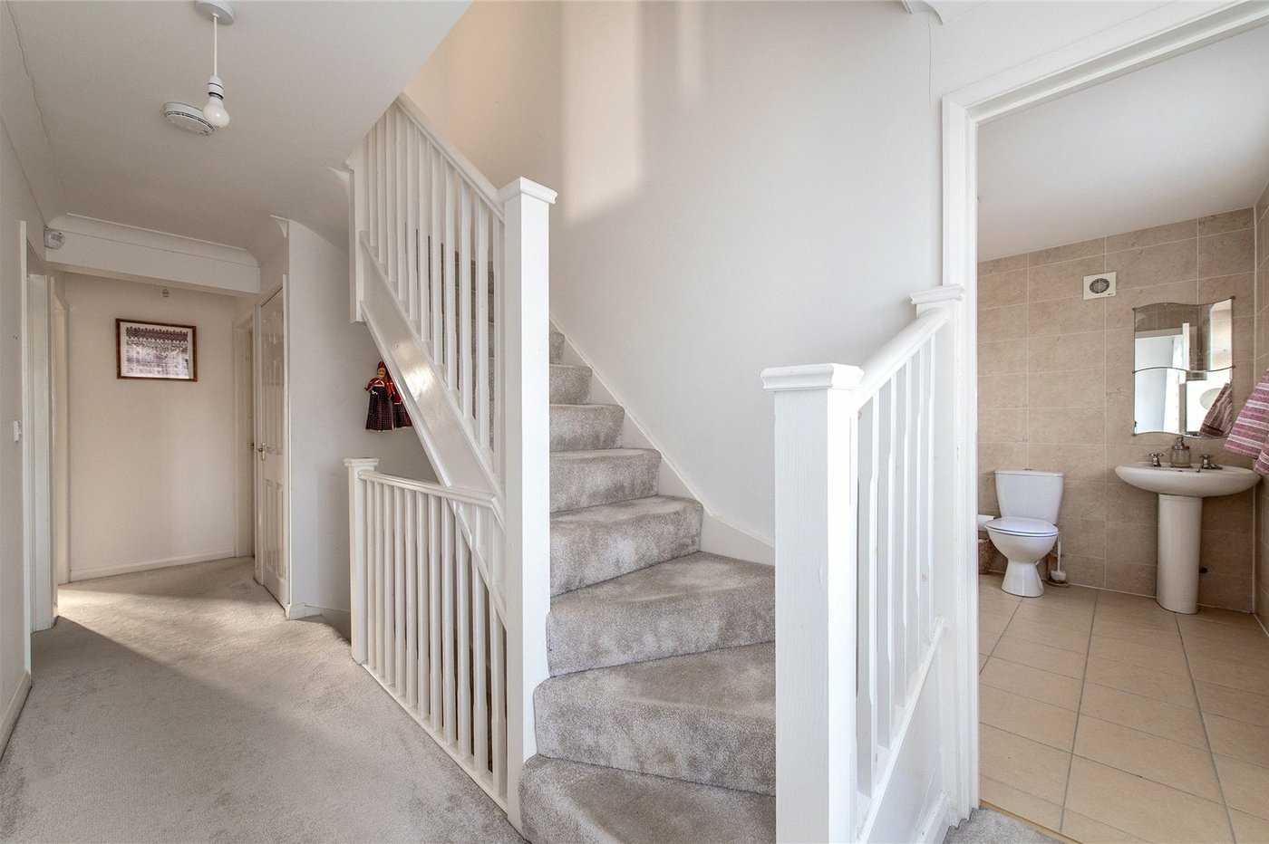 4 bedroom house for sale in Rainham | Robinson Michael & Jackson