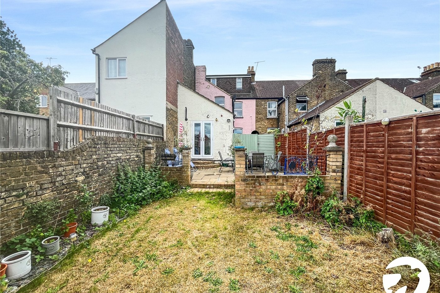 3 bedroom house for sale in Sittingbourne | Robinson Michael & Jackson