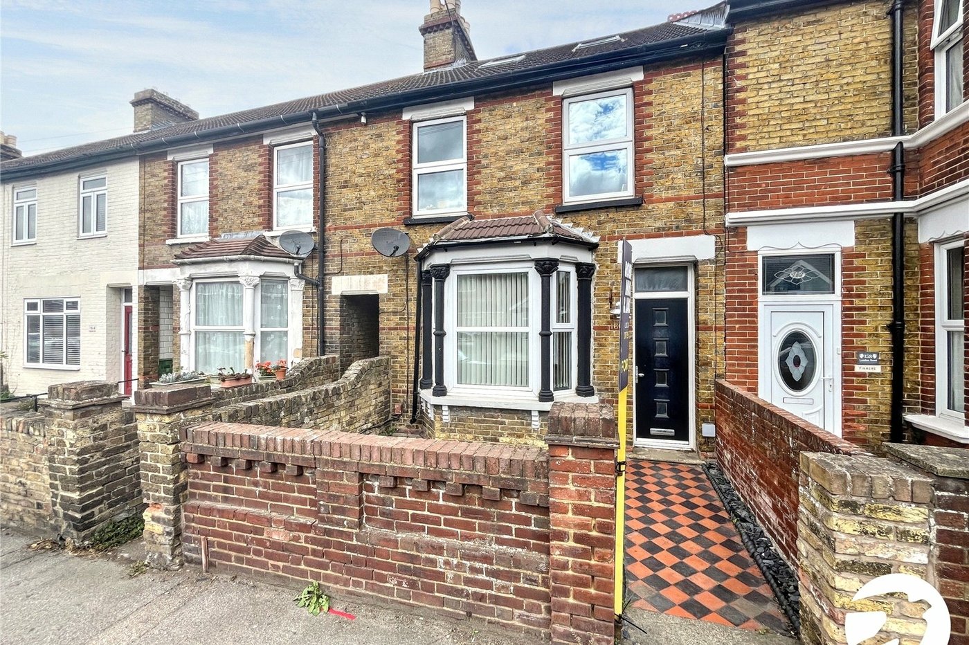 3 bedroom house for sale in Sittingbourne | Robinson Michael & Jackson