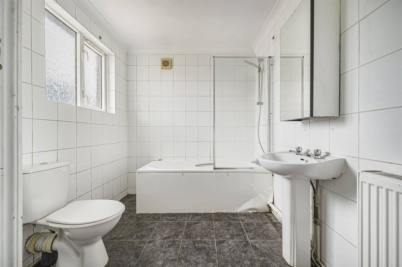 2 bedroom house for sale in Stone | Robinson Jackson