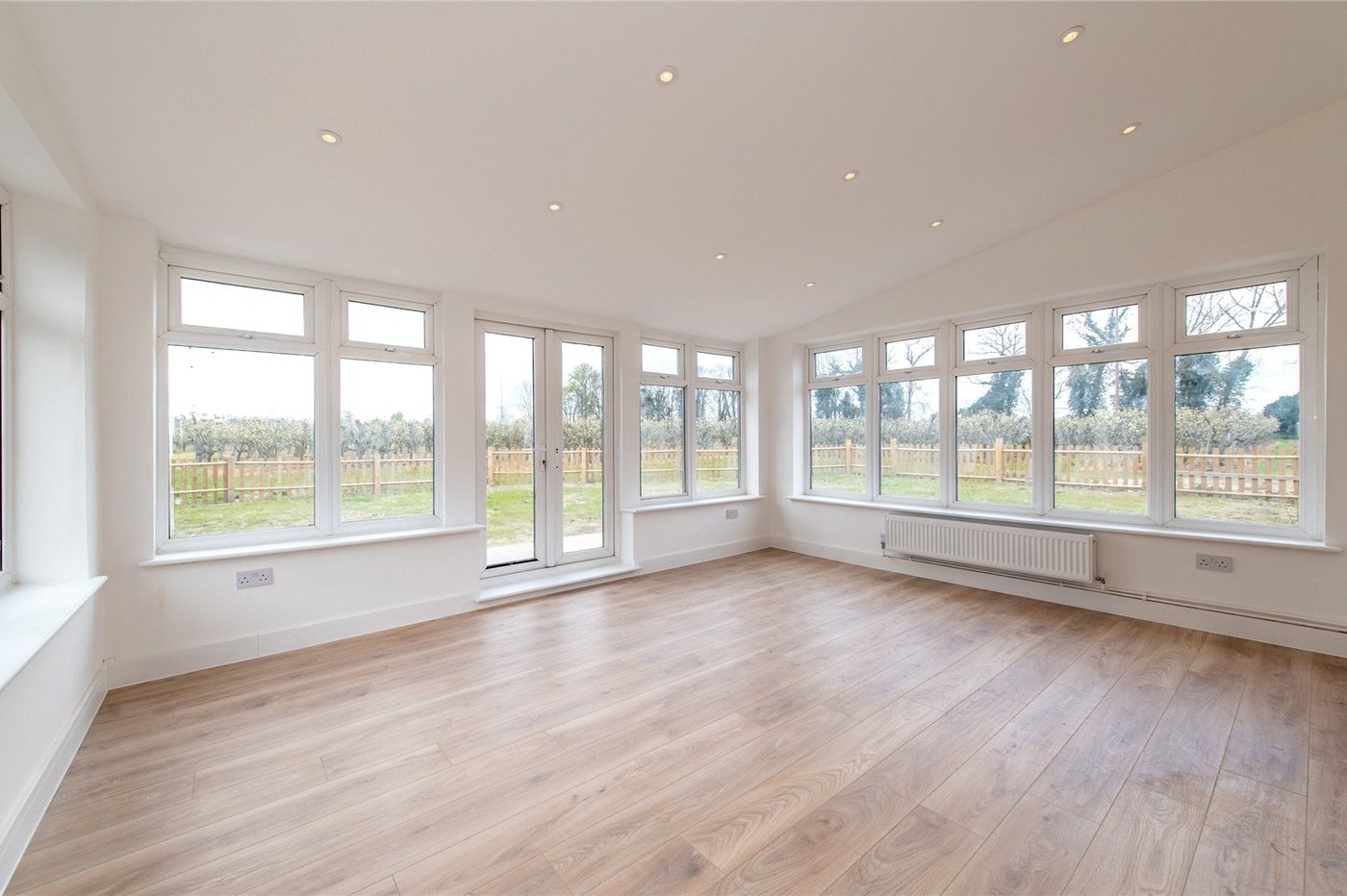 3 bedroom house for sale in Teynham | Robinson Michael & Jackson