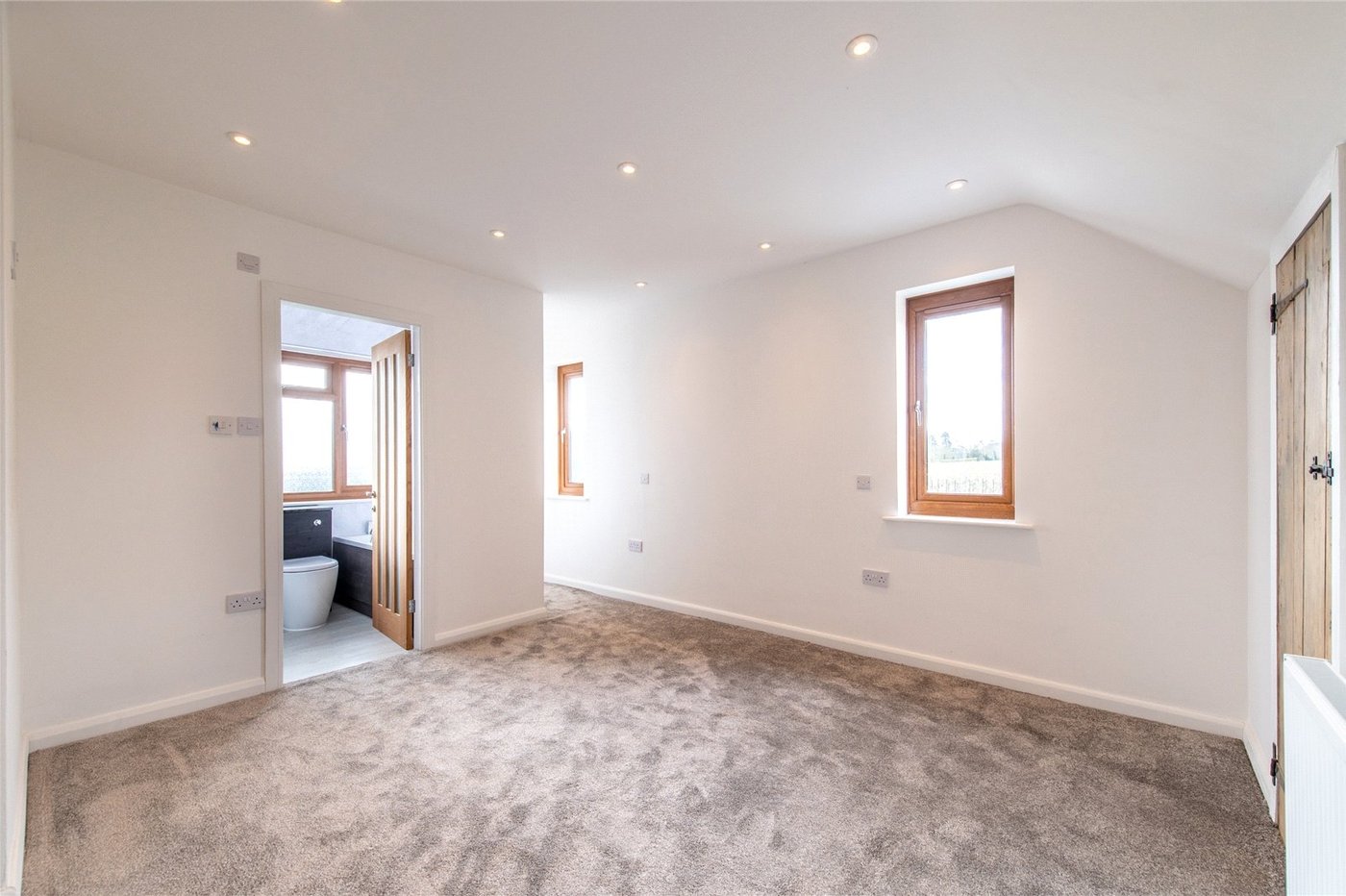 3 bedroom house for sale in Teynham | Robinson Michael & Jackson