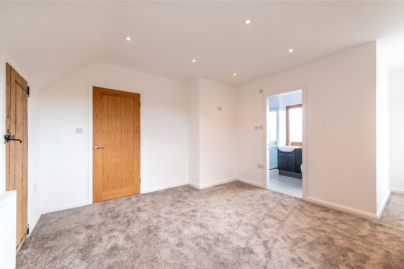 3 bedroom house for sale in Teynham | Robinson Michael & Jackson