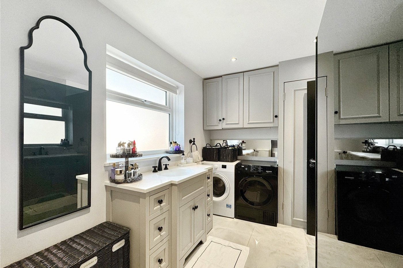 4 bedroom bungalow for sale in West Kingsdown | Robinson Jackson