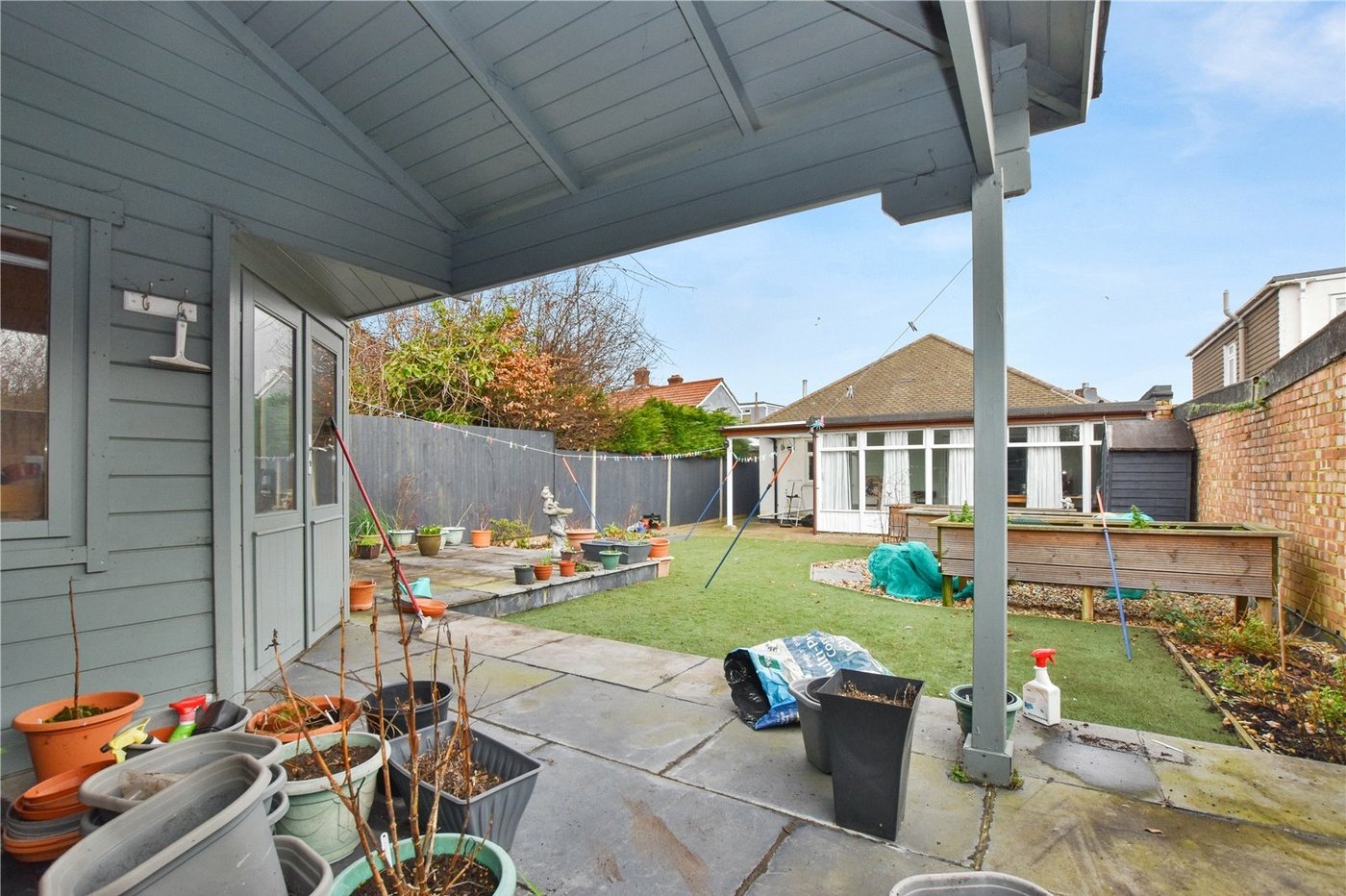 3 bedroom bungalow for sale in Bexleyheath | Robinson Jackson