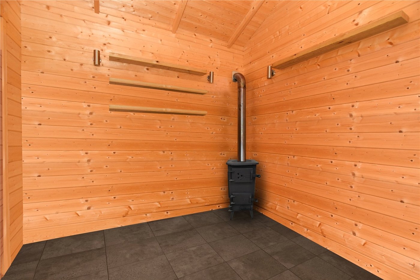 3 bedroom bungalow for sale in Bexleyheath | Robinson Jackson