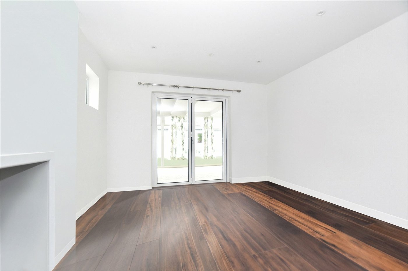 3 bedroom bungalow for sale in Bexleyheath | Robinson Jackson