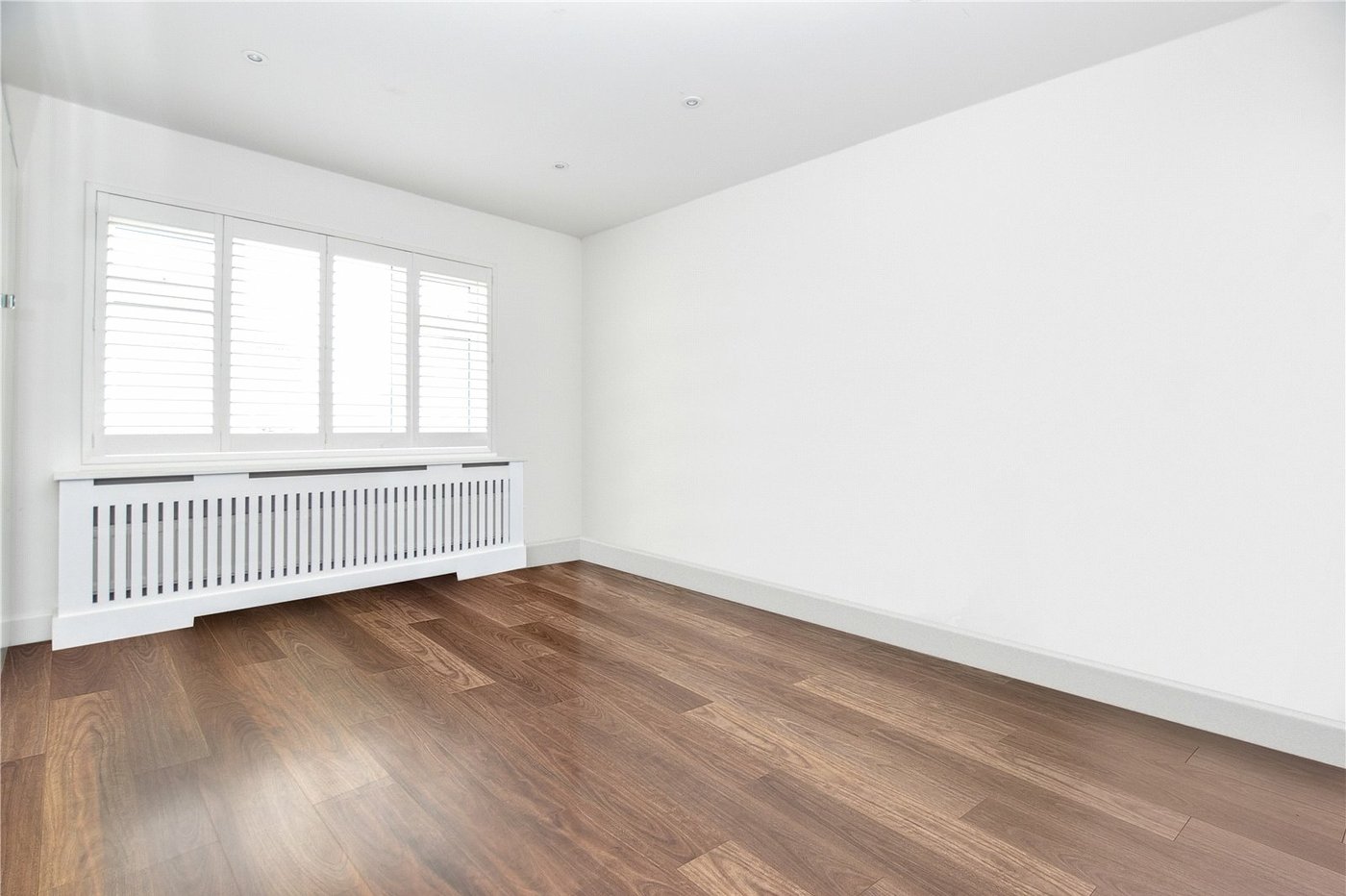 3 bedroom bungalow for sale in Bexleyheath | Robinson Jackson