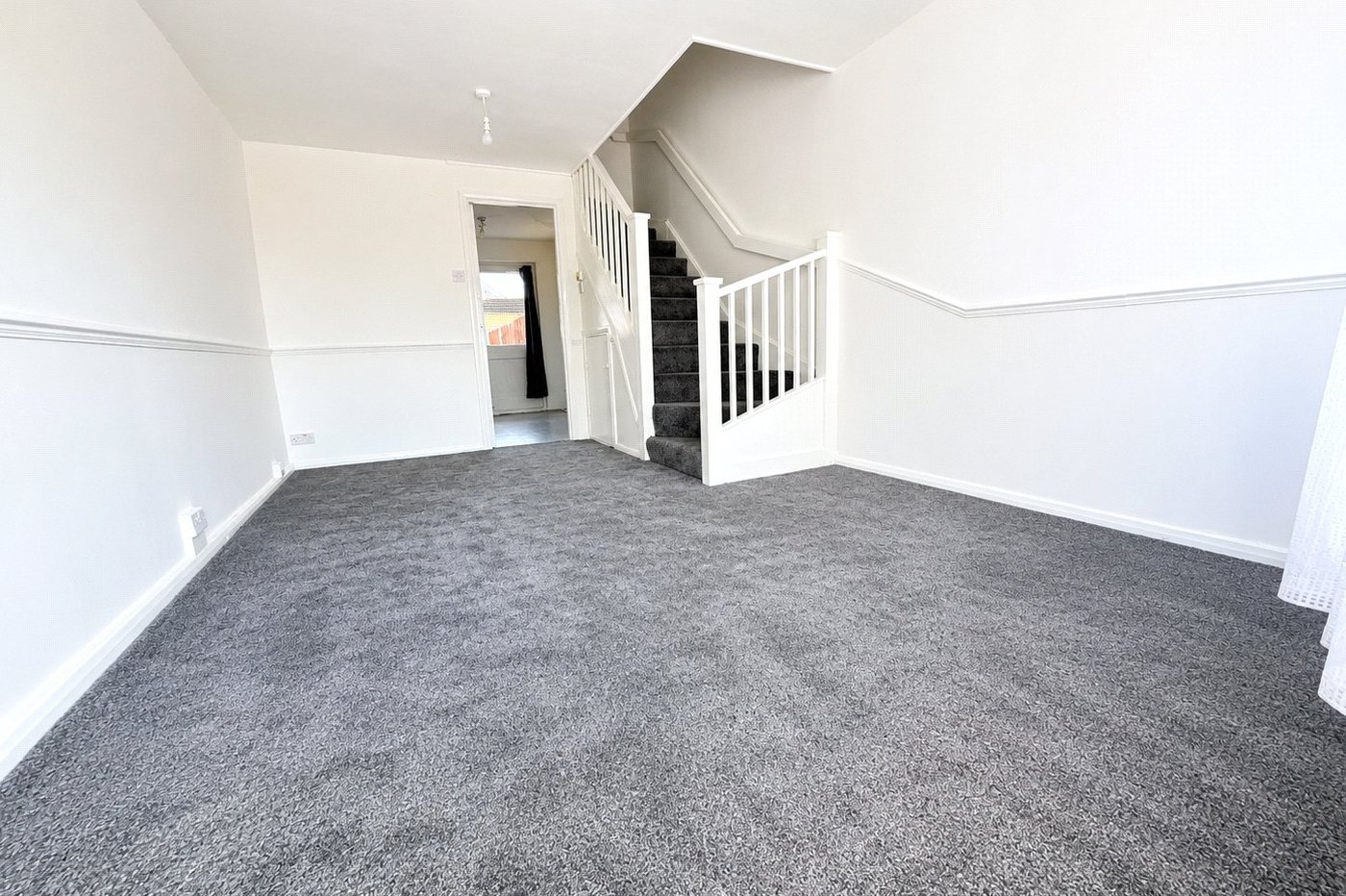 2 bedroom house for sale in London | Robinson Jackson