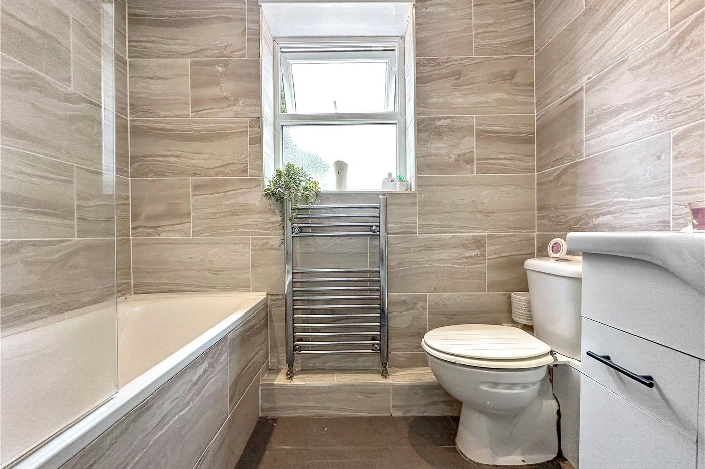 3 bedroom house for sale in Gillingham | Robinson Michael & Jackson