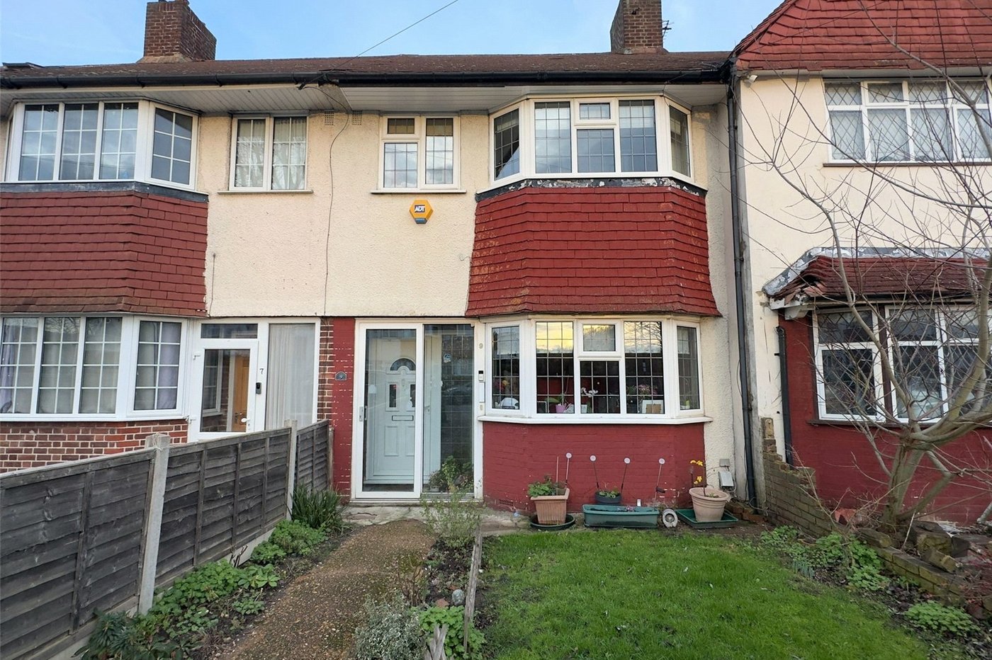 3 bedroom house for sale in London | Robinson Jackson