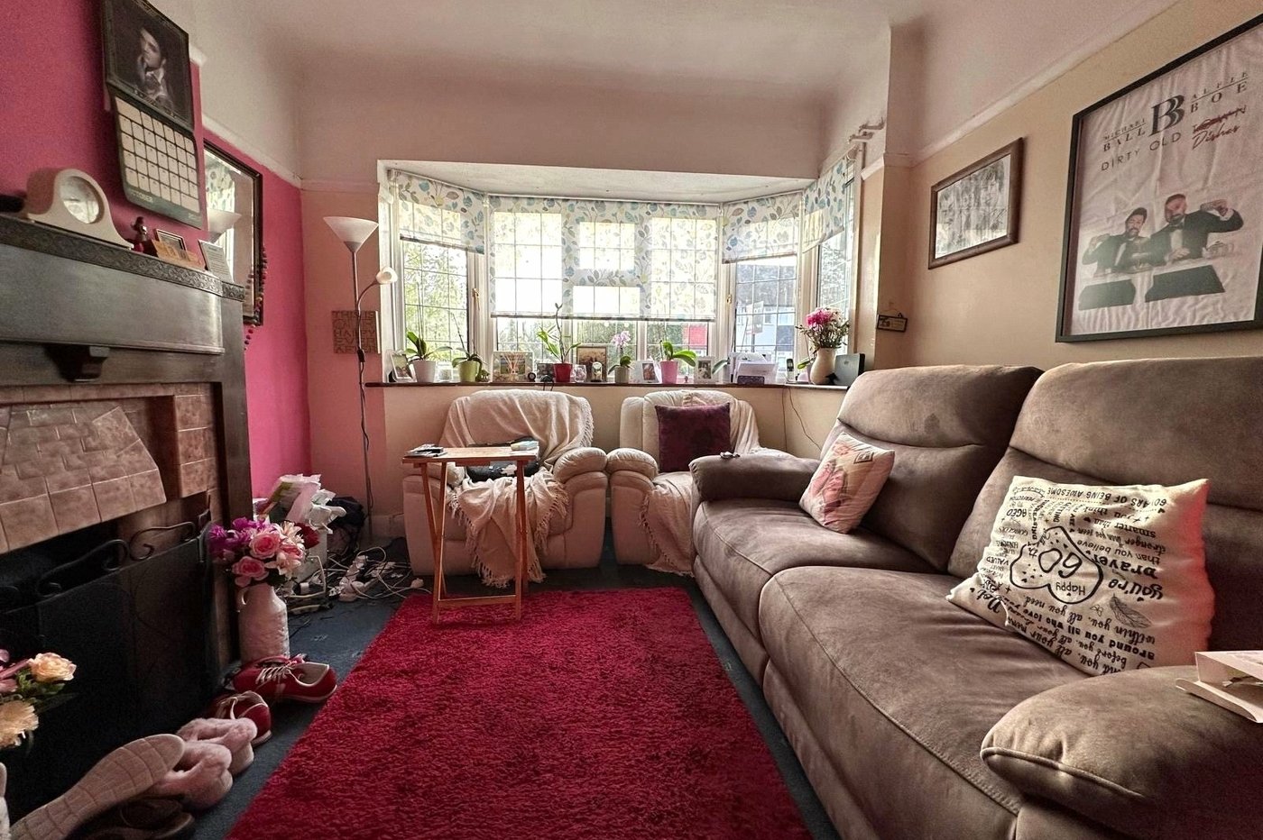 3 bedroom house for sale in London | Robinson Jackson