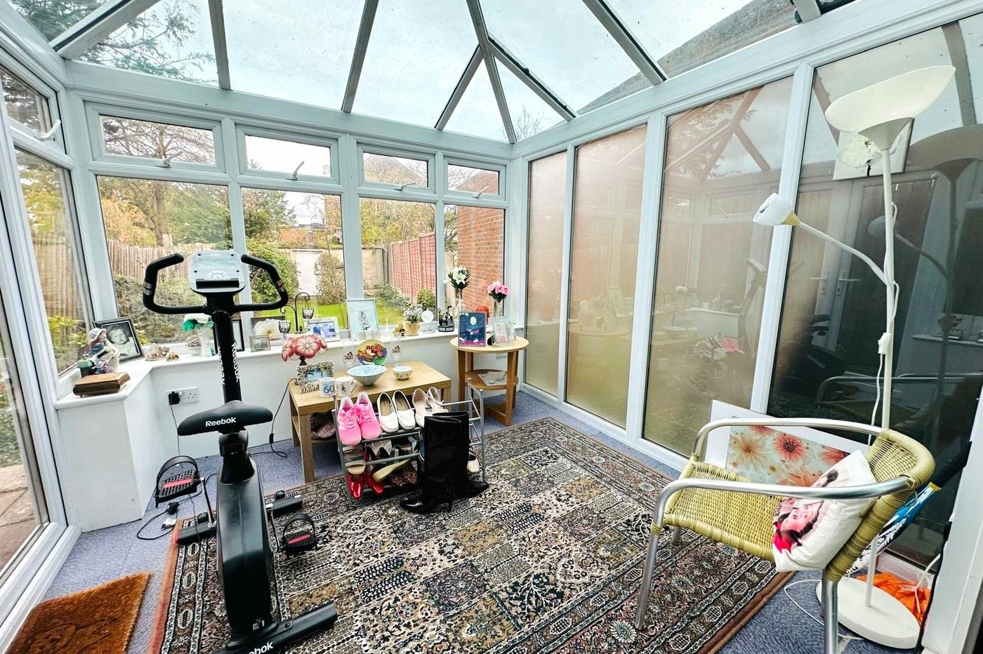 3 bedroom house for sale in London | Robinson Jackson