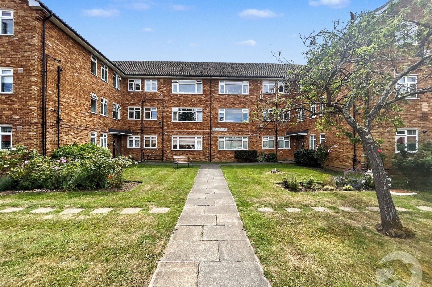 2 bedroom property for sale in Sidcup | Robinson Jackson