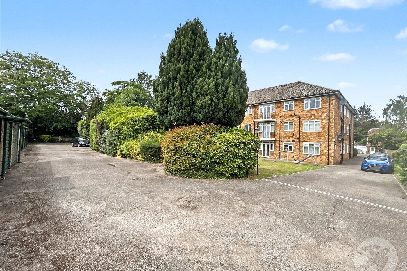 2 bedroom property for sale in Sidcup | Robinson Jackson