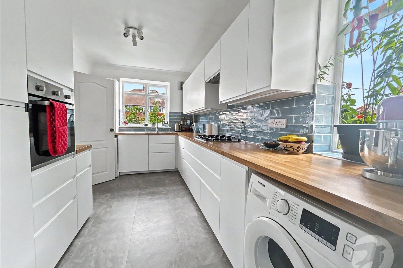 2 bedroom property for sale in Sidcup | Robinson Jackson
