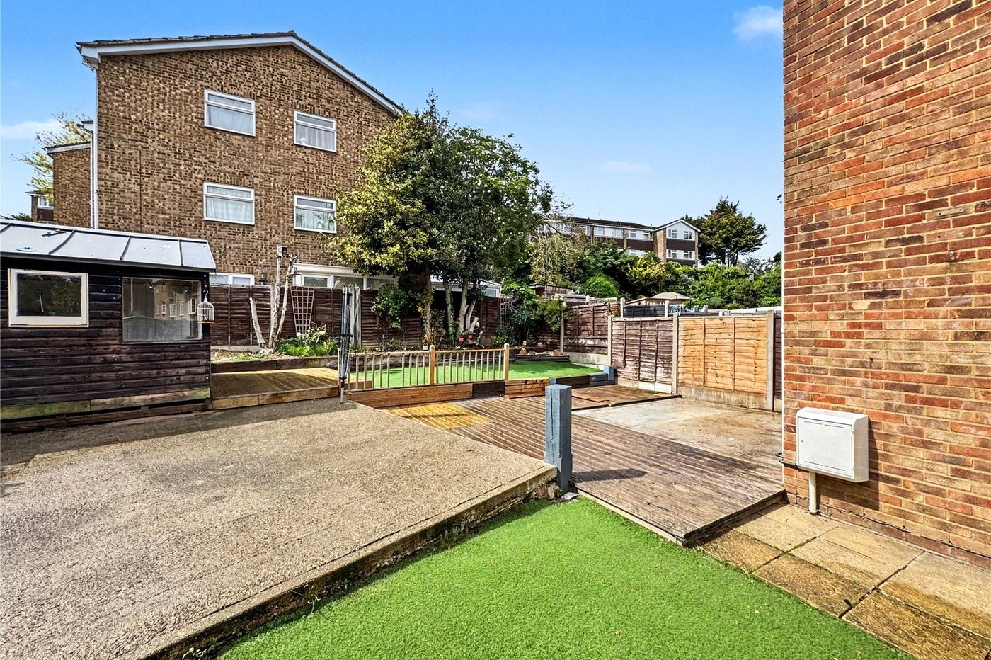 4 bedroom property for sale in Rainham | Robinson Michael & Jackson