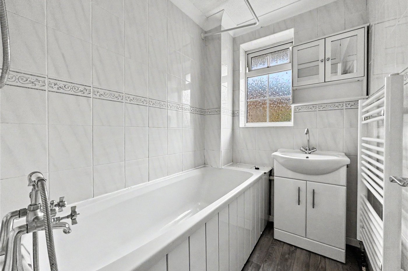 4 bedroom property for sale in Rainham | Robinson Michael & Jackson