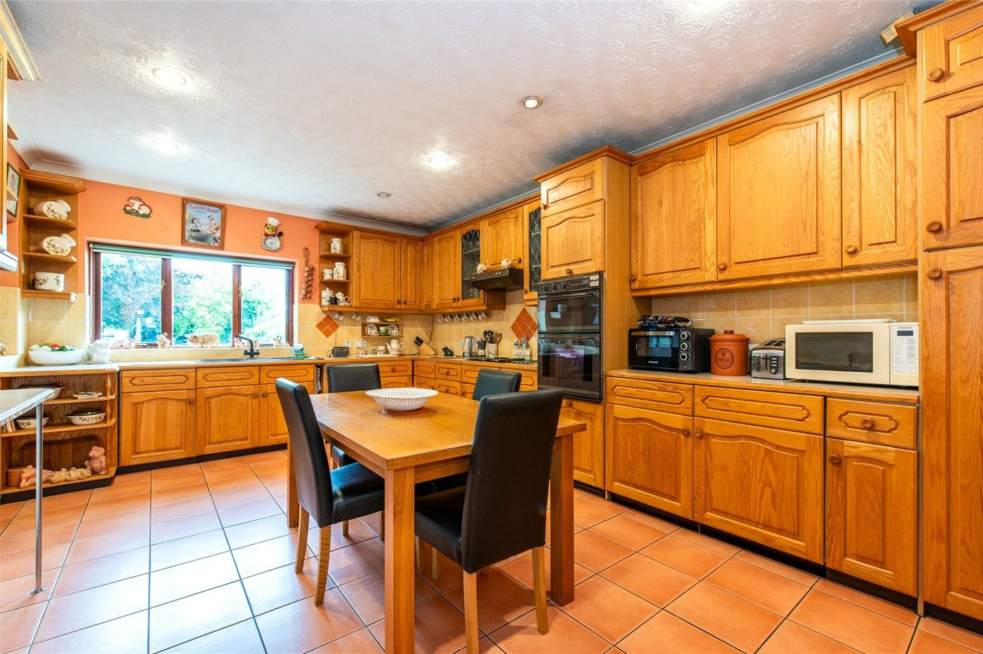 4 bedroom bungalow for sale in Maidstone | Robinson Michael & Jackson