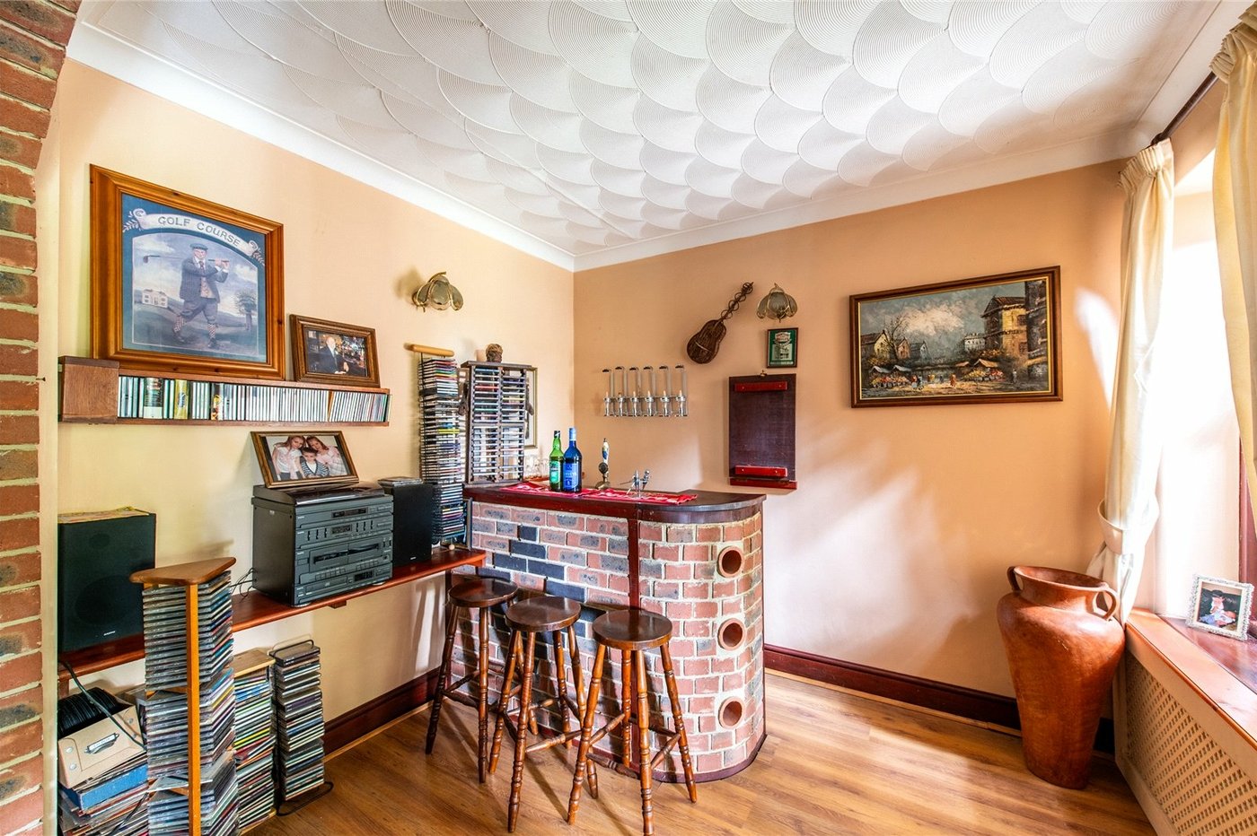 4 bedroom bungalow for sale in Maidstone | Robinson Michael & Jackson