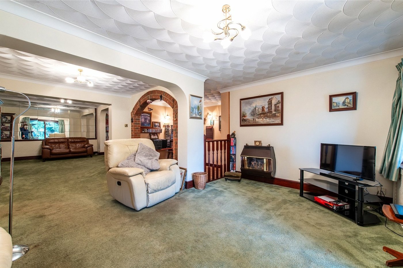 4 bedroom bungalow for sale in Maidstone | Robinson Michael & Jackson