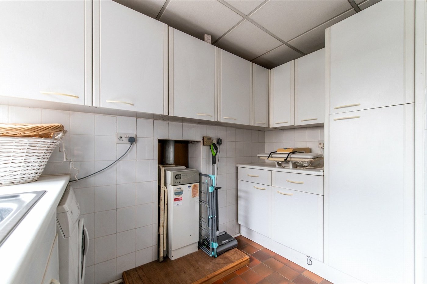 4 bedroom bungalow for sale in Maidstone | Robinson Michael & Jackson