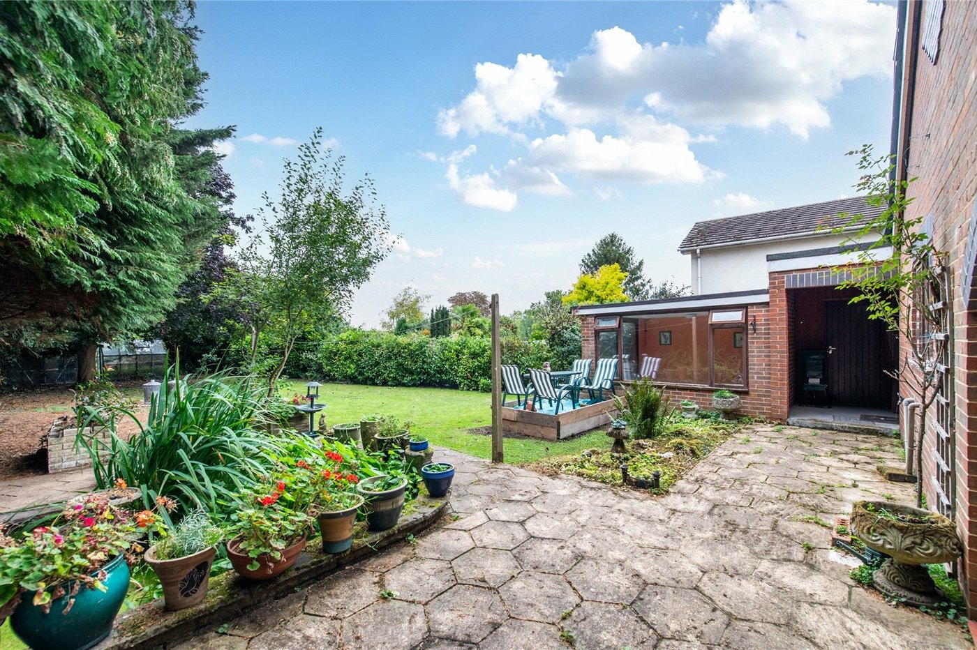 4 bedroom bungalow for sale in Maidstone | Robinson Michael & Jackson