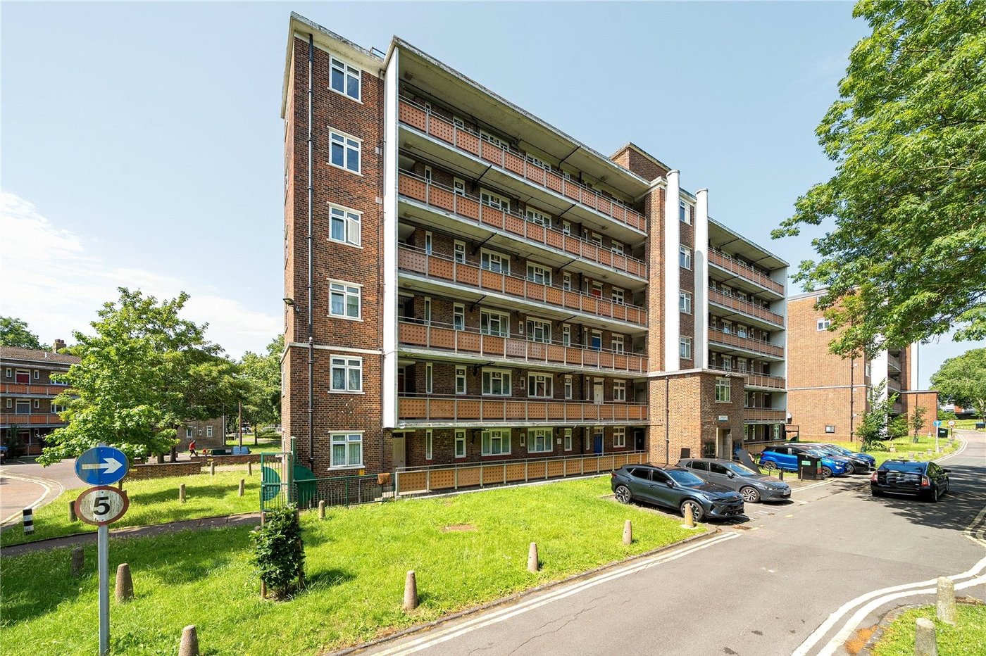 2 bedroom property for sale in East Dulwich | Robinson Jackson