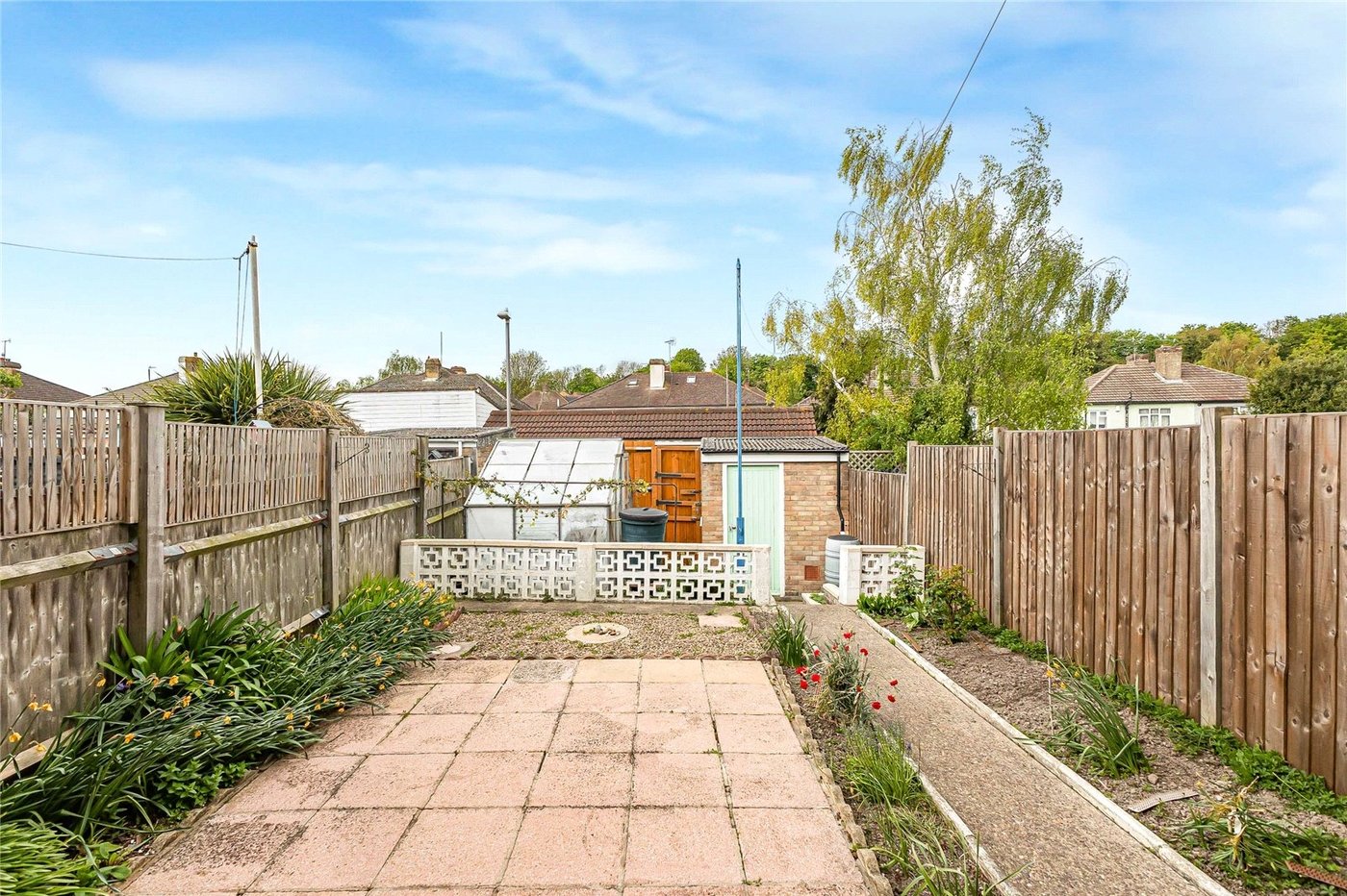 2 bedroom house for sale in Gravesend | Robinson Michael & Jackson