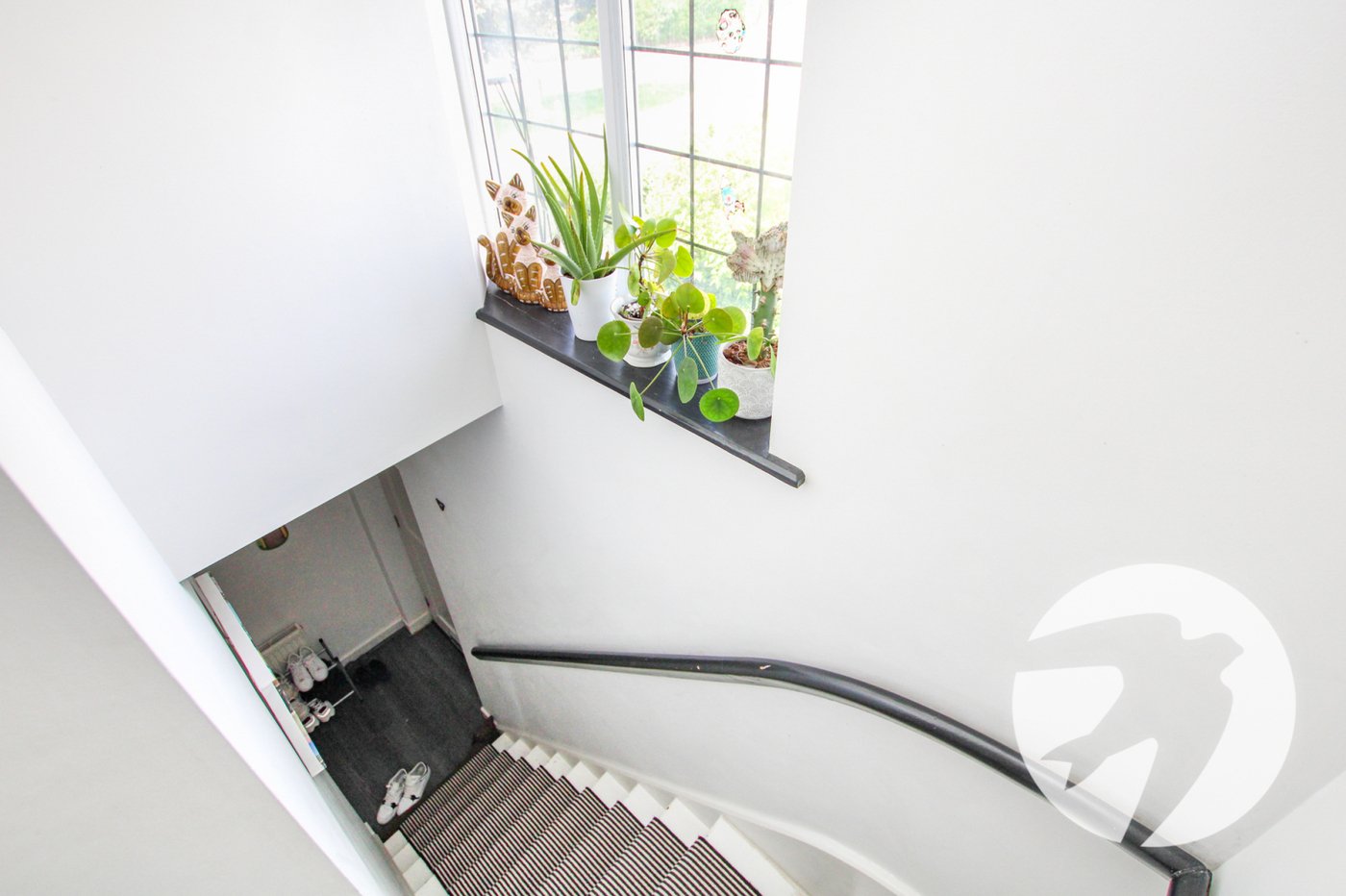 3 bedroom house for sale in London | Robinson Jackson