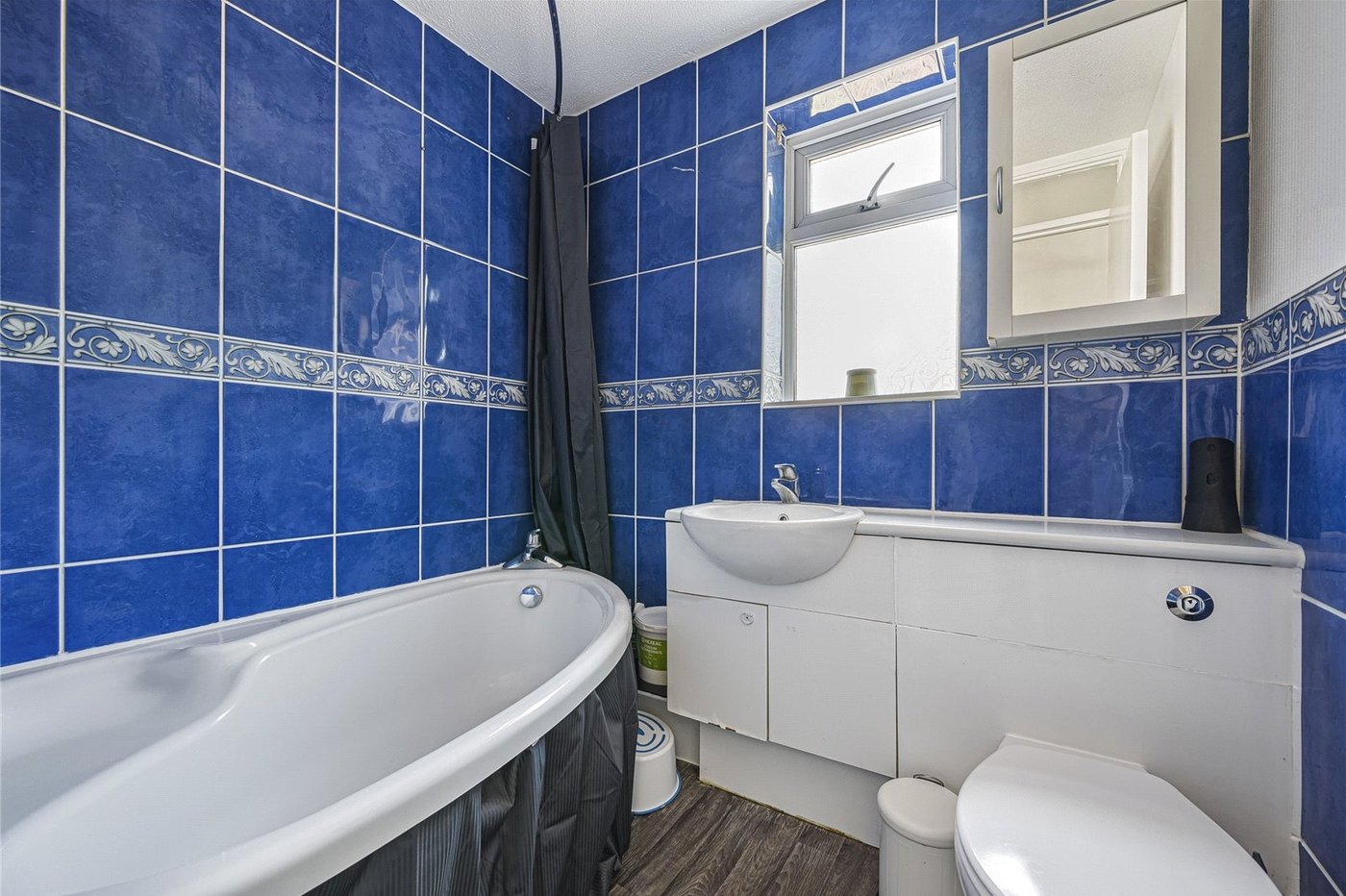 2 bedroom house for sale in Greenhithe | Robinson Jackson