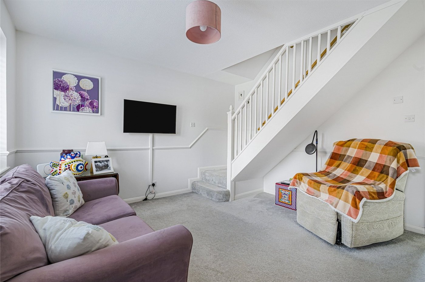 2 bedroom house for sale in Greenhithe | Robinson Jackson