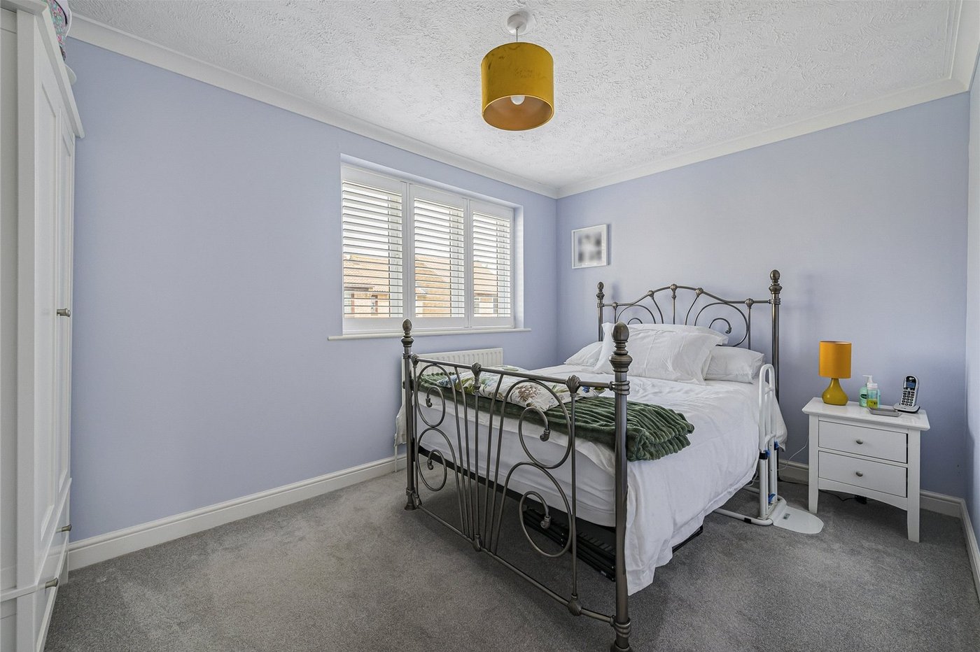 2 bedroom house for sale in Greenhithe | Robinson Jackson