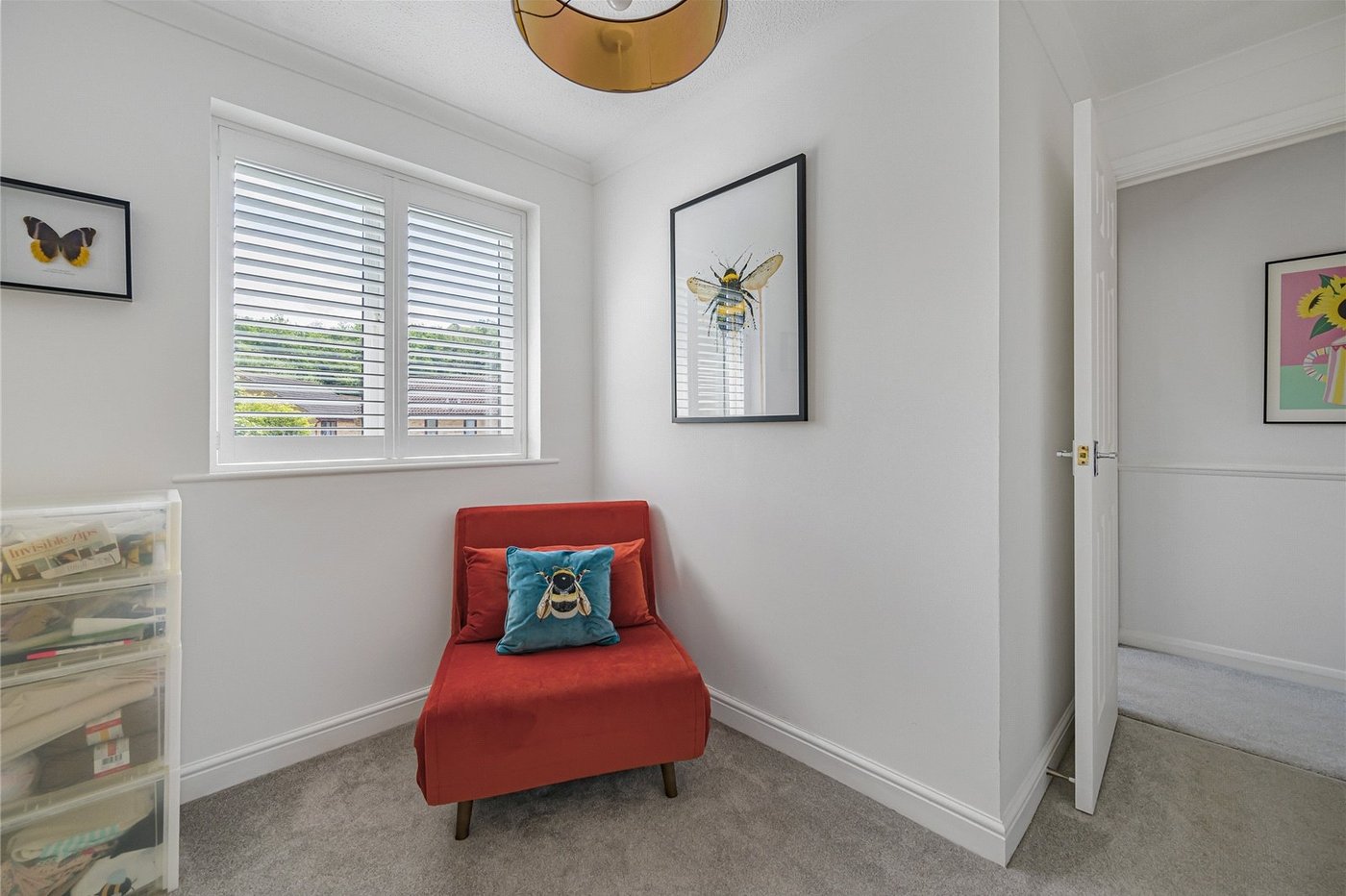 2 bedroom house for sale in Greenhithe | Robinson Jackson