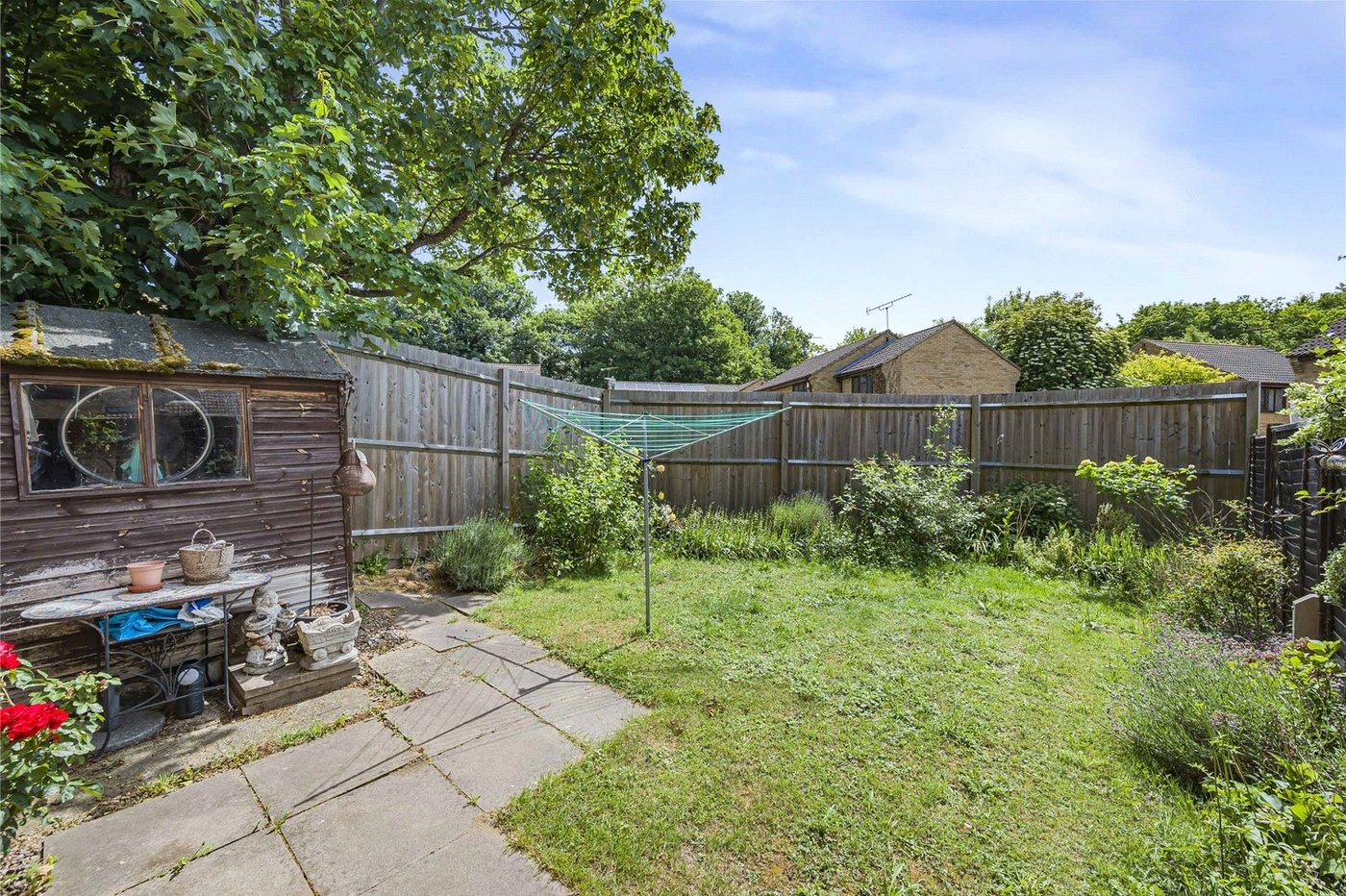 2 bedroom house for sale in Greenhithe | Robinson Jackson