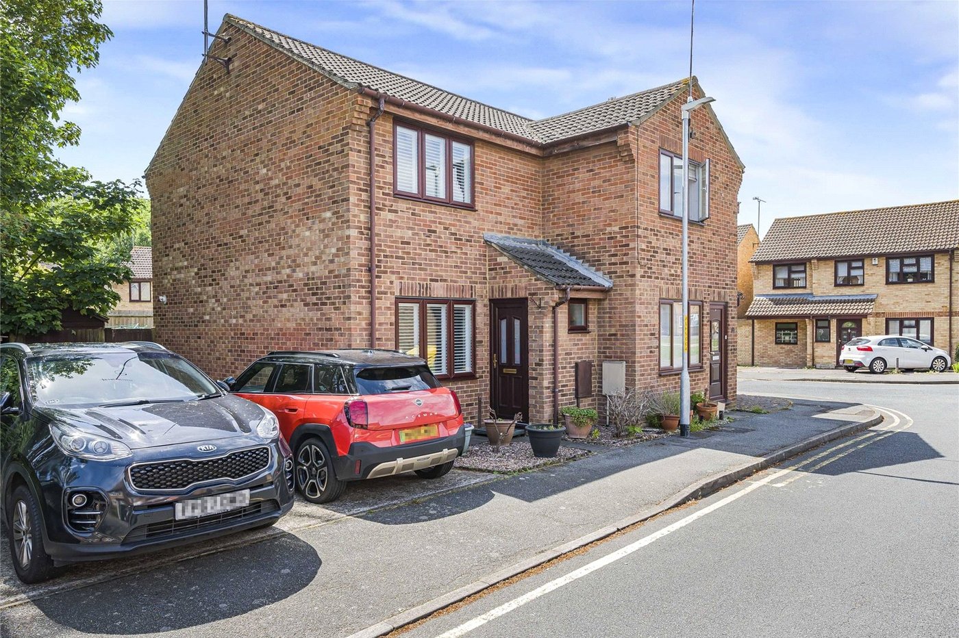 2 bedroom house for sale in Greenhithe | Robinson Jackson