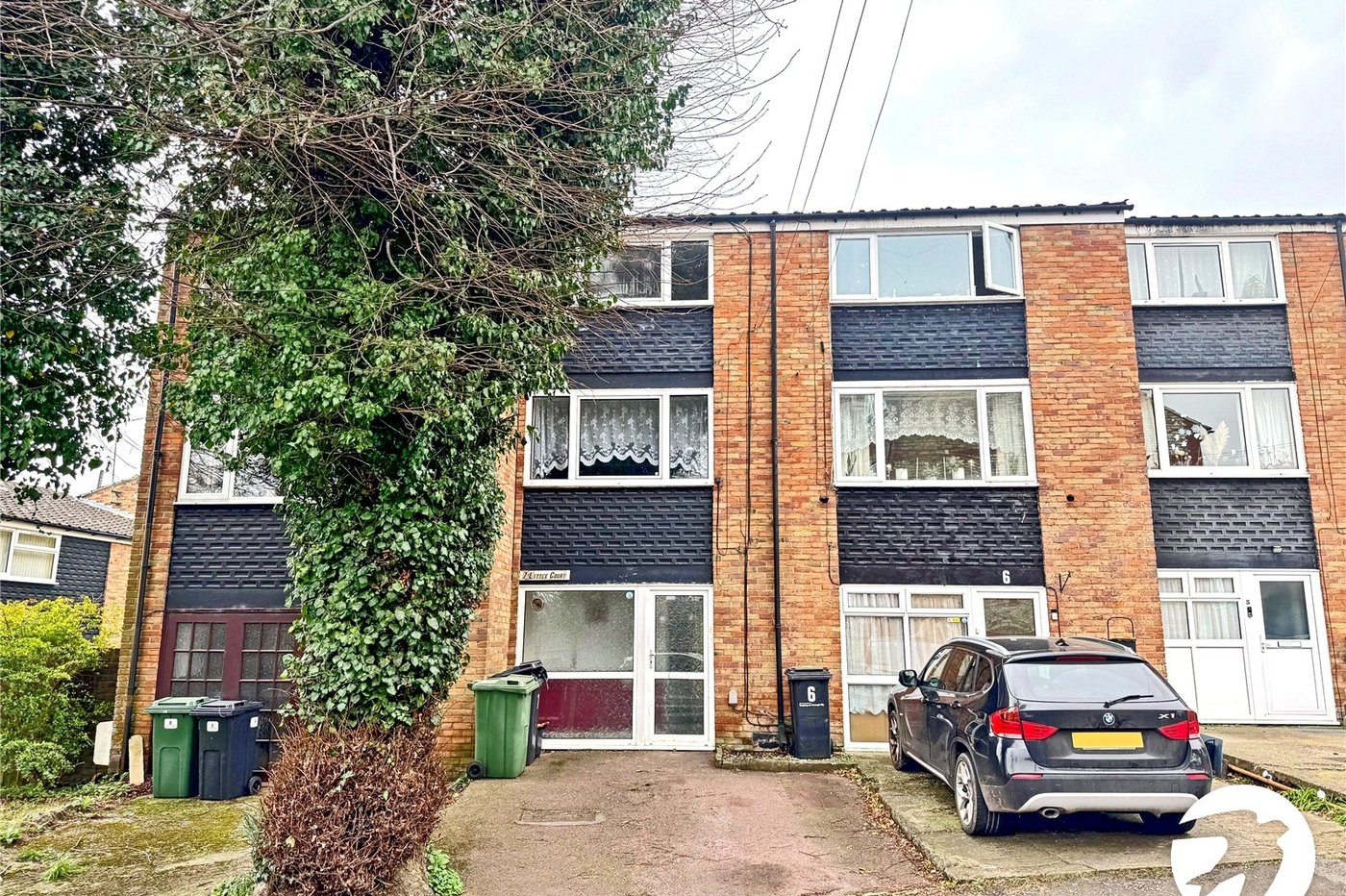 2 bedroom property for sale in Maidstone | Robinson Michael & Jackson