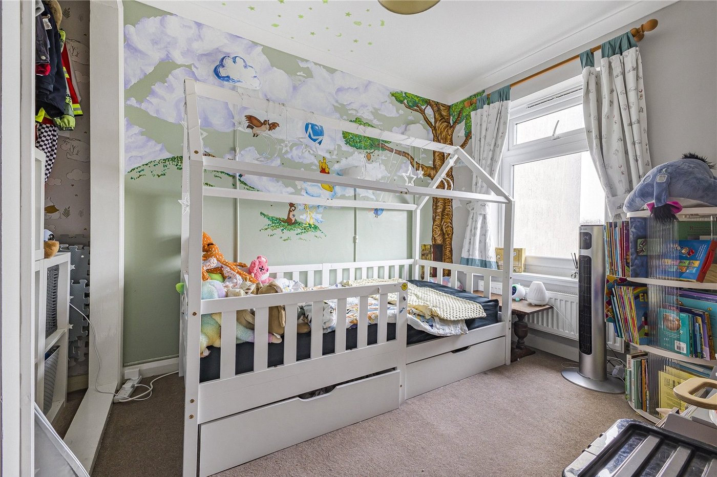 2 bedroom house for sale in Chalk | Robinson Michael & Jackson