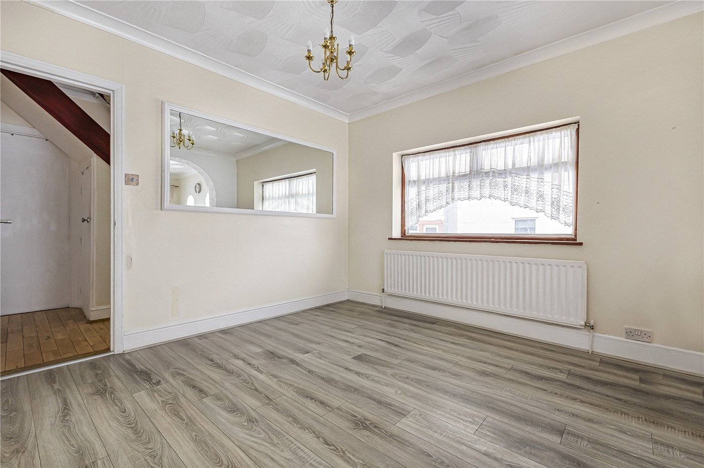3 bedroom house for sale in Chalk | Robinson Michael & Jackson