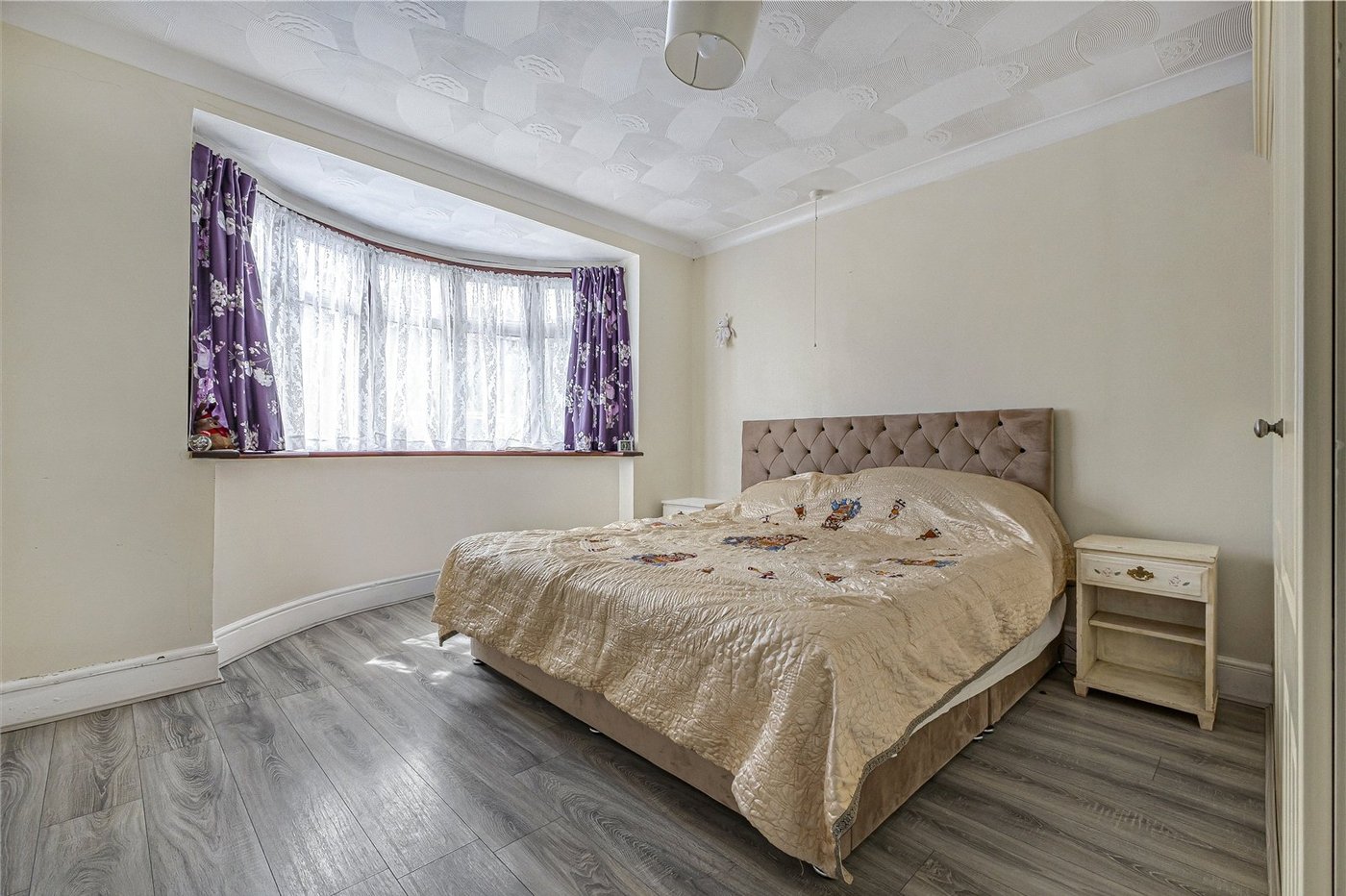 3 bedroom house for sale in Chalk | Robinson Michael & Jackson