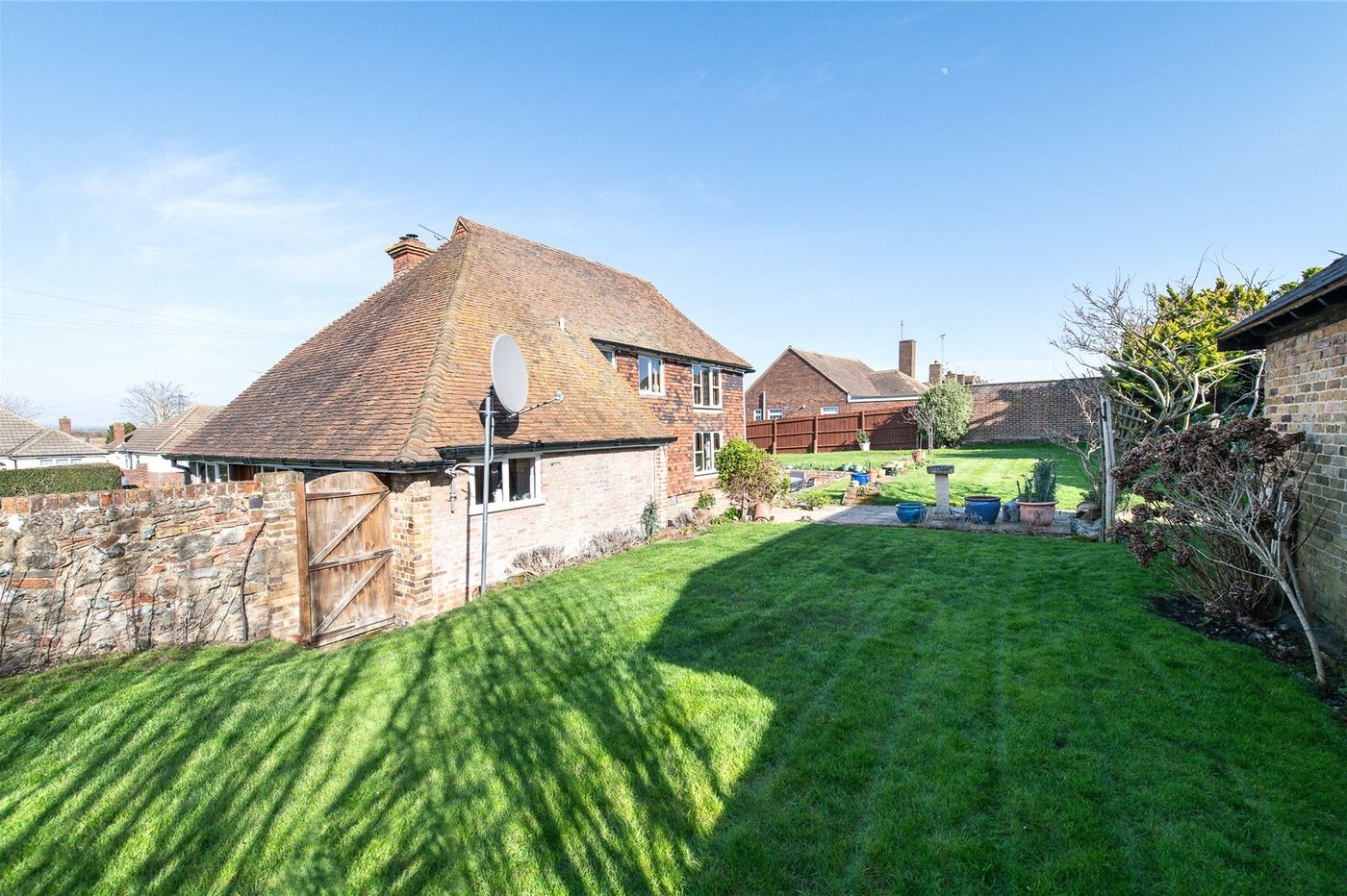 3 bedroom house for sale in Chalk | Robinson Michael & Jackson